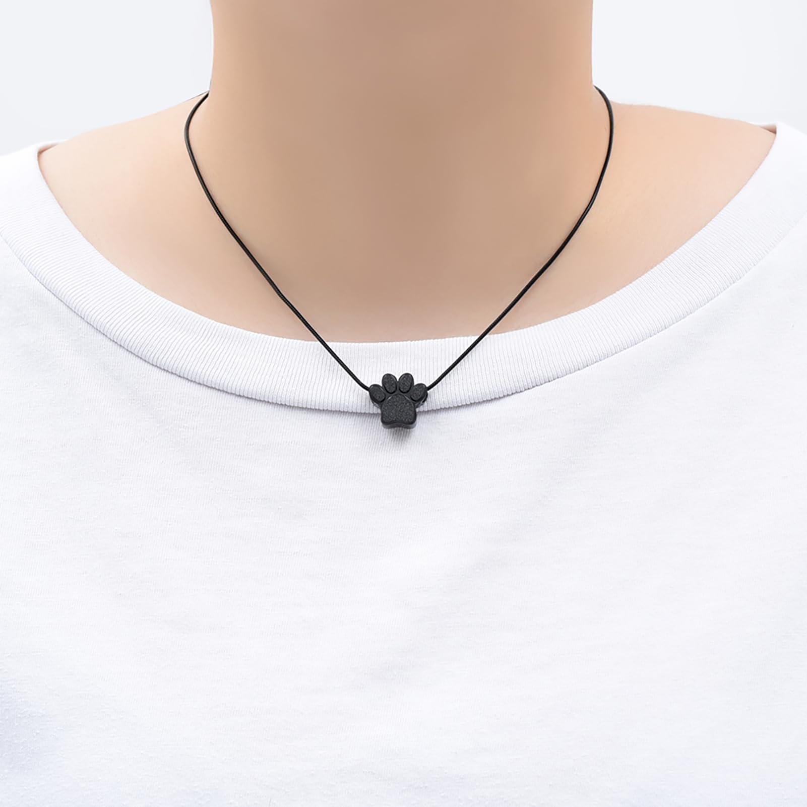zeqingjw Pet Cremation Jewelry for Ashes Pendant Paw Print Pet Heart Urn Necklace Memorial Keepsake Jewelry for Pet/Dog's/Cat's Ashes