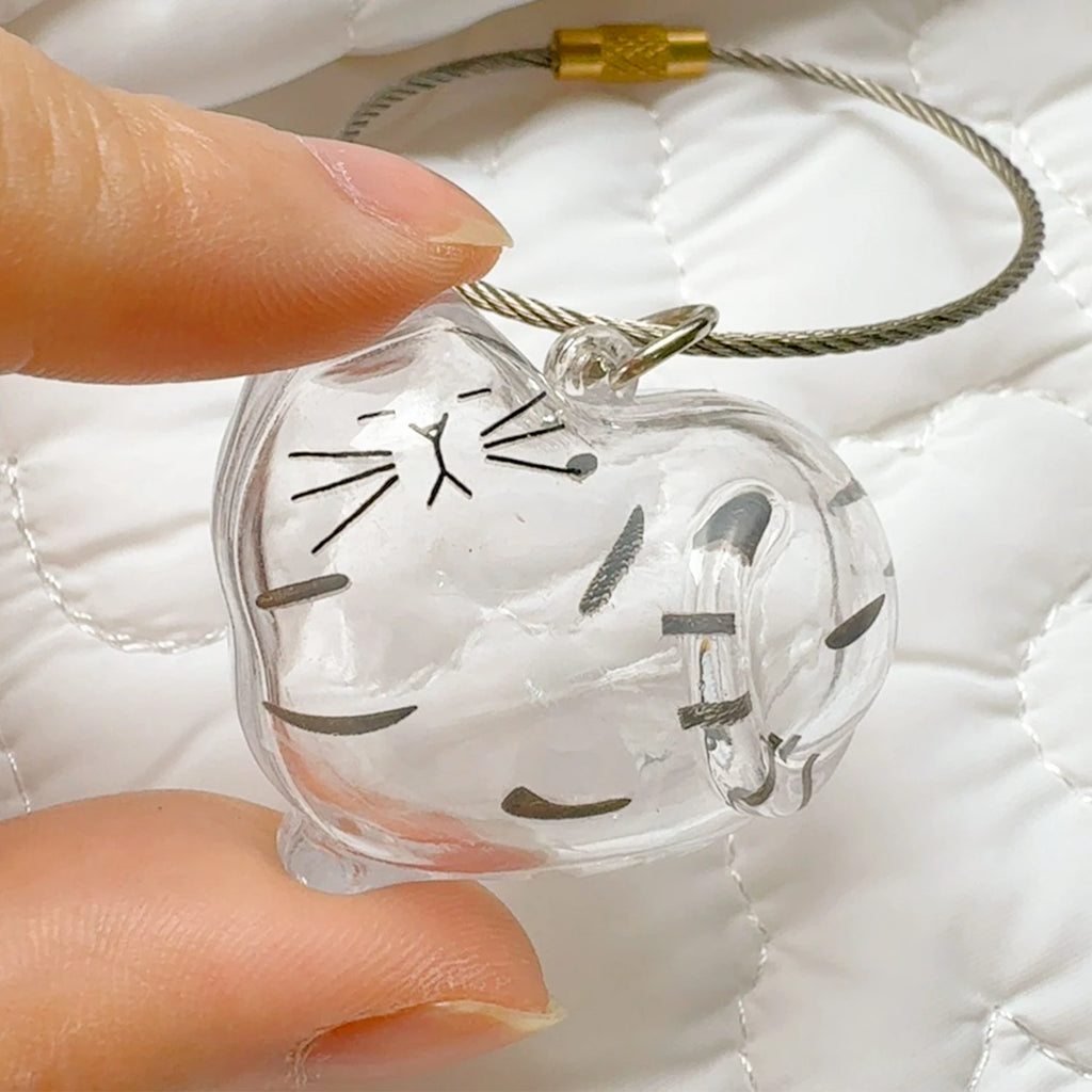 Transparent Cat Hair Keepsake Keychain - Cherished Memorial Pendant for Cat Lovers, Perfect Gift for Ginger Cat Enthusiasts!
