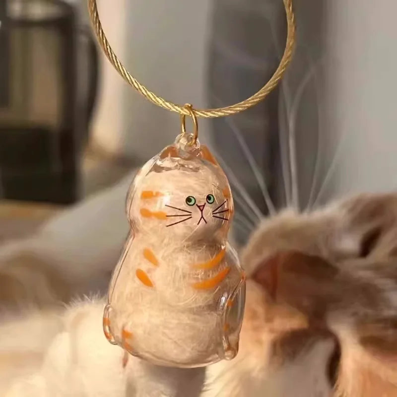 Transparent Cat Hair Keepsake Keychain - Cherished Memorial Pendant for Cat Lovers, Perfect Gift for Ginger Cat Enthusiasts!